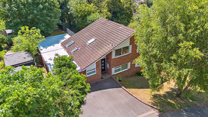 5 Bedroom Detached House For Sale In Uplands, Marlow, Buckinghamshire, SL7