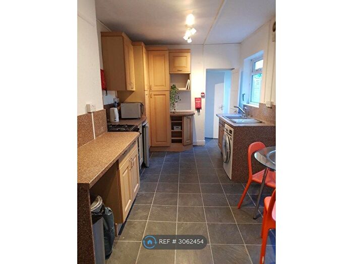 5 Bedroom Terraced House To Rent In Ferndale Road, London, N15