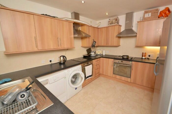 1 Bedroom Terraced House To Rent In Talbot Road, Fallowfield, Manchester, M14
