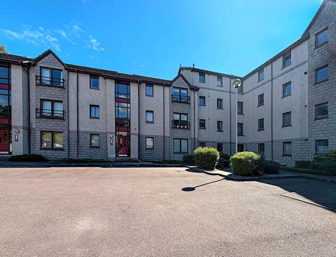 2 Bedroom Flat For Sale In Sunnybank Road, Aberdeen, AB24