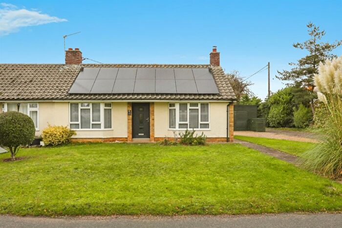 2 Bedroom Semi Detached Bungalow For Sale In Factory Lane, Chevington, Bury St. Edmunds, IP29