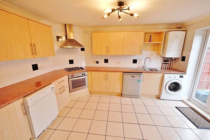 3 Bedroom Terraced House To Rent In Greenshaw, Brentwood, CM14