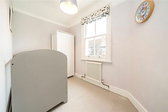 5 Bedroom Terraced House For Sale In Brudenell Road, London, SW17