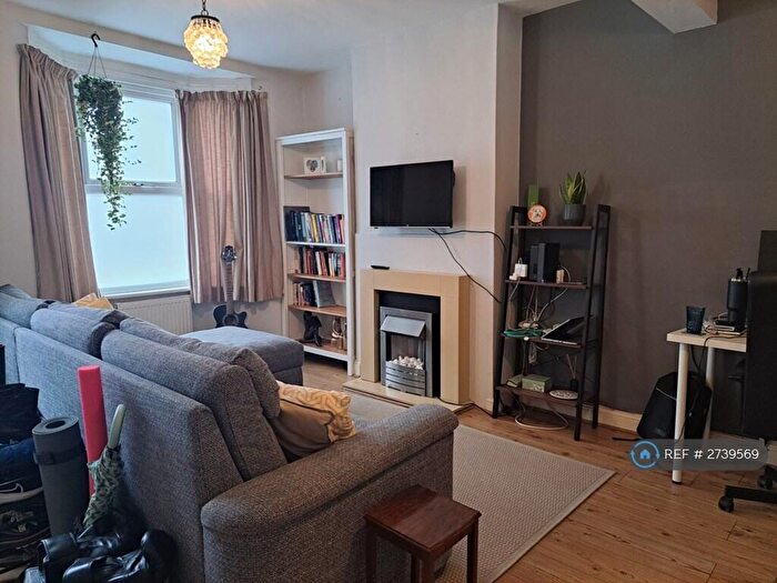 2 Bedroom Terraced House To Rent In Tavistock Road, London, E15