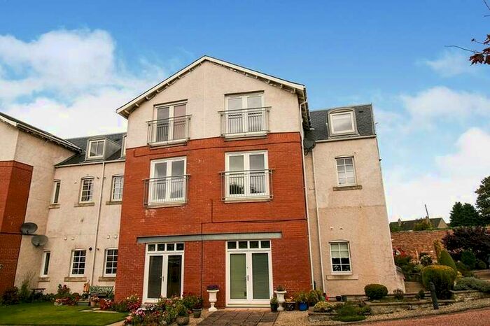 2 Bedroom Flat To Rent In Station Road, Auchtermuchty, KY14