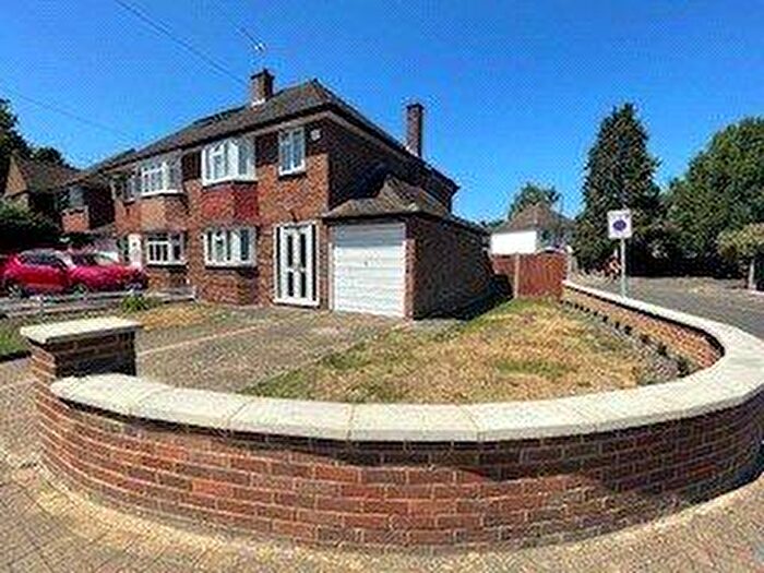 3 Bedroom Semi-Detached House To Rent In Eastcote Road, Pinner, Middlesex, HA5