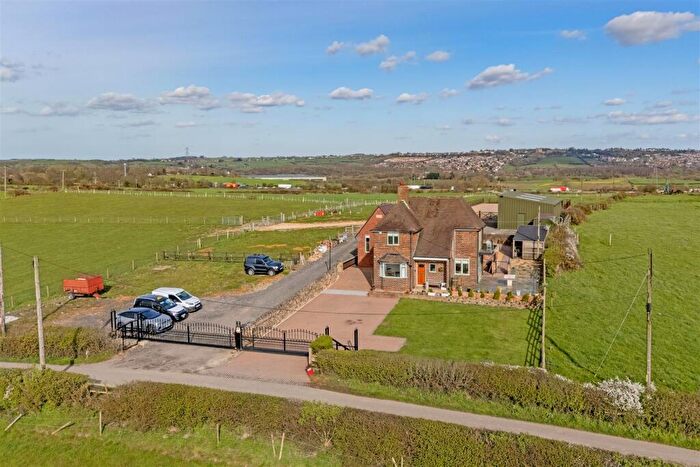 4 Bedroom Detached House For Sale In Longcourse House-Longcourse Lane, Duckmanton, S44