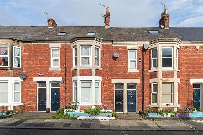 5 Bedroom Maisonette For Sale In King John Street, Heaton, Newcastle Upon Tyne, NE6