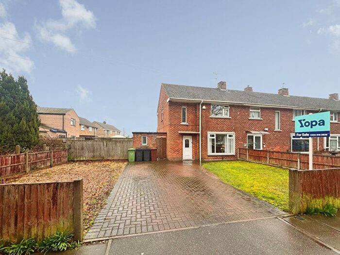 2 Bedroom End Terrace House For Sale In Ashby Avenue, Lincoln, LN6