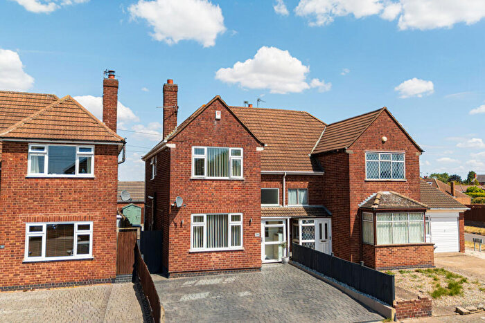 3 Bedroom Semi Detached House For Sale In Herricks Avenue, Thurmaston, Leicestershire, LE4