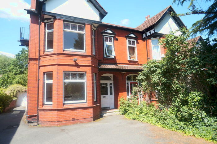 1 Bedroom Apartment To Rent In Fog Lane, Didsbury, M20