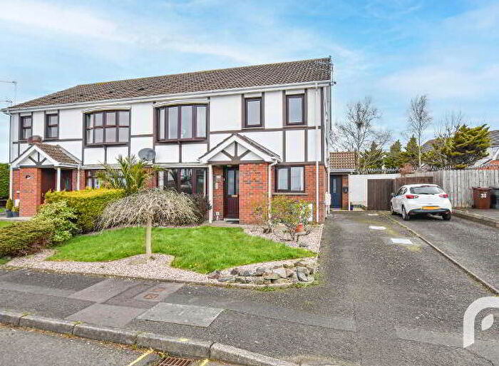 2 Bedroom Apartments For Sale In Grasmere Park, Carrickfergus, BT38