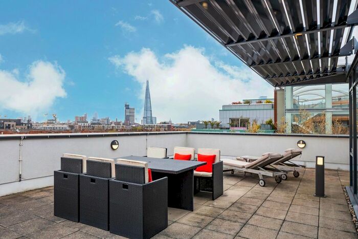 2 Bedroom Flat To Rent In Porter Building, Spa Road, SE16