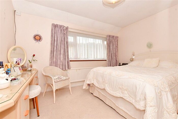 3 Bedroom Semi-detached House For Sale In River Street, Dover, Kent, CT17