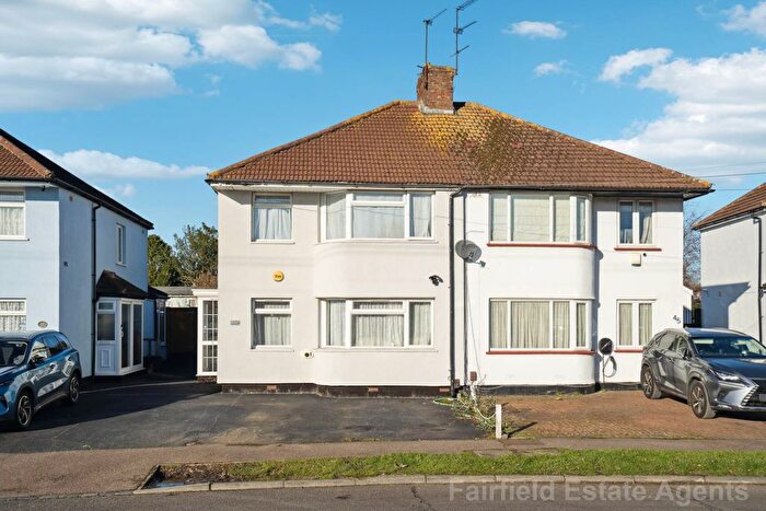 3 Bedroom Semi Detached House For Sale In Carpenders Avenue, Carpenders Park, WD19