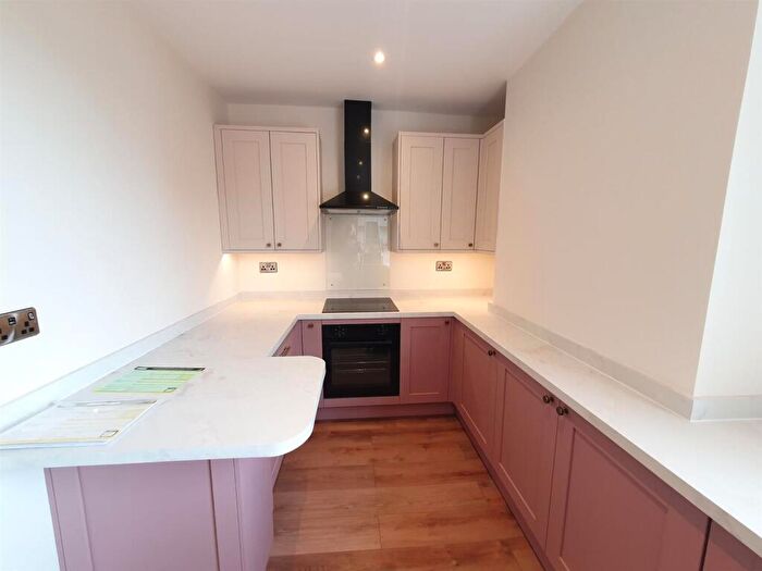 1 Bedroom Apartment To Rent In Pound Street, Newbury, RG14