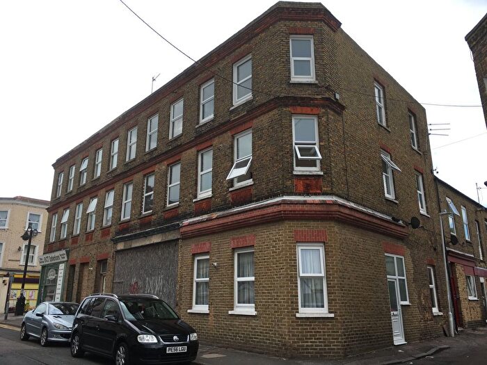 1 Bedroom Flat To Rent In Bath Road, Cliftonville, Margate, Kent, CT9