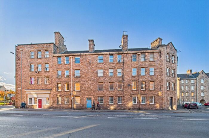 2 Bedroom Flat To Rent In Pleasance, Newington, Edinburgh, EH8