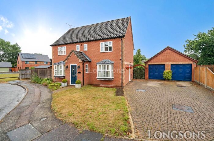 5 Bedroom Detached House For Sale In Blenheim Way, Watton, IP25