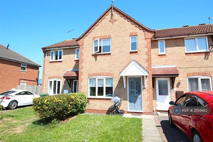 3 Bedroom Terraced House To Rent In The Birches, Hornsea, HU18