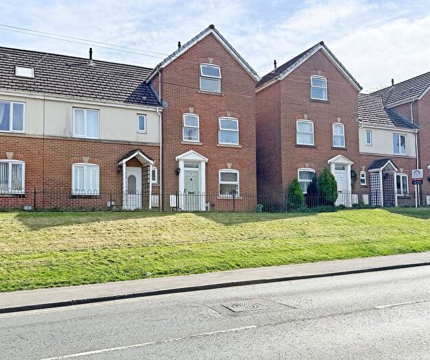 4 Bedroom End Terrace House For Sale In Rhiw'r Derwen, Llanharan, Pontyclun, Rhondda Cynon Taff., CF72
