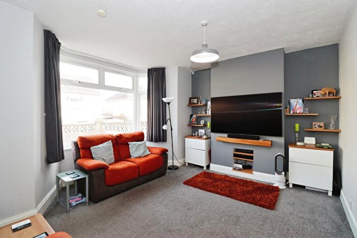 3 Bedroom Semi-Detached House For Sale In Wades Road, Filton, Bristol, Gloucestershire, BS34
