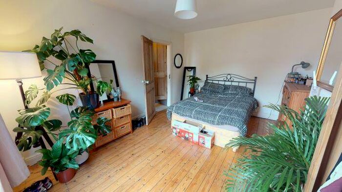 2 Bedroom Terraced House To Rent In Vicarage Terrace, Kirkstall, Leeds, LS5