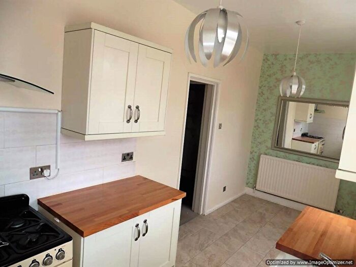 3 Bedroom Town House To Rent In Pratchitts Row, CW5