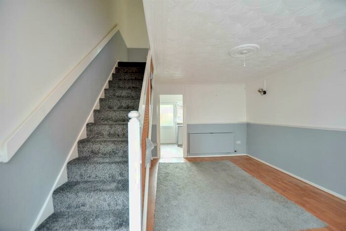 2 Bedroom Terraced House To Rent In Court Newton, Barry, CF63