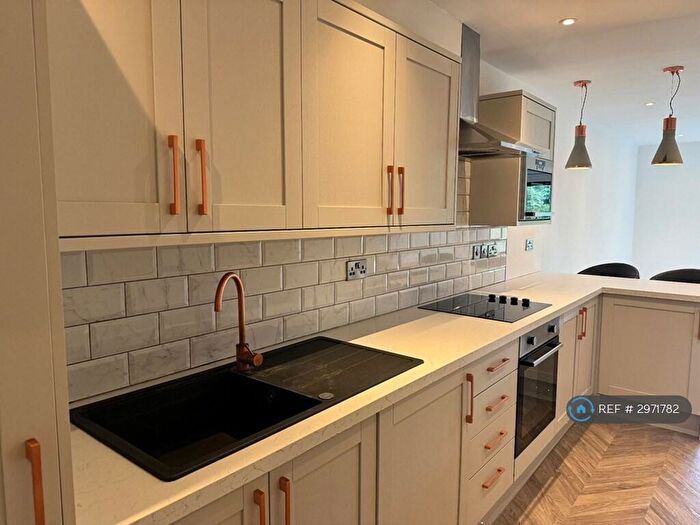 2 Bedroom Flat To Rent In Bennetthorpe, Doncaster, DN1
