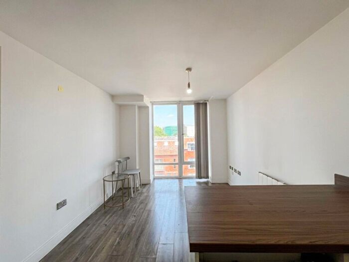 1 Bedroom Apartment To Rent In Queens House, Queens Road, CV1