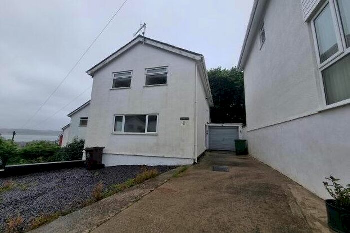 3 Bedroom Semi-Detached House To Rent In Tan Y Foel, Porthmadog, LL49