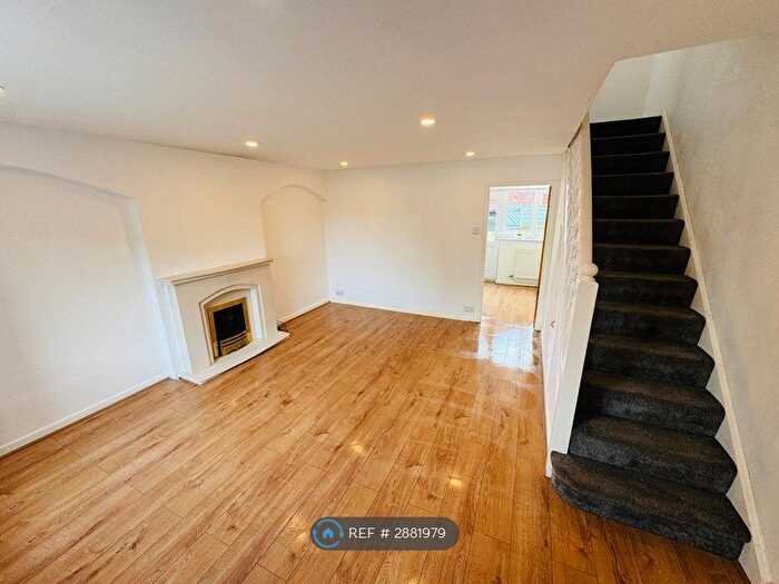 3 Bedroom Terraced House To Rent In Sussex Close, Manchester, M27
