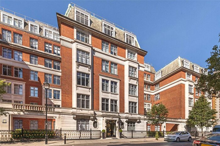 1 Bedroom Flat For Sale In Hallam Street, Marylebone, W1W