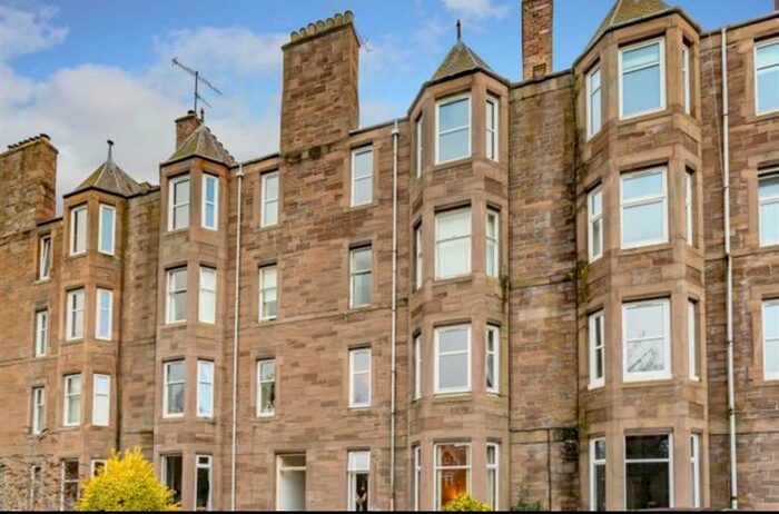 2 Bedroom Flat To Rent In Windsor Terrace, Craigie, Perthshire, PH2