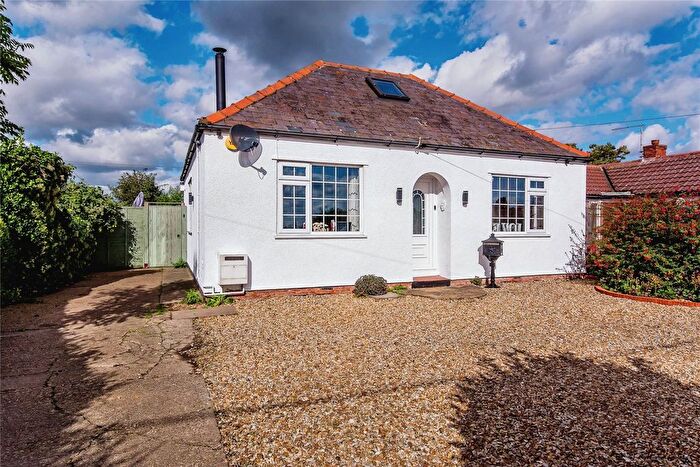 3 Bedroom Bungalow For Sale In Tattershall Road, Boston, Lincolnshire, PE21