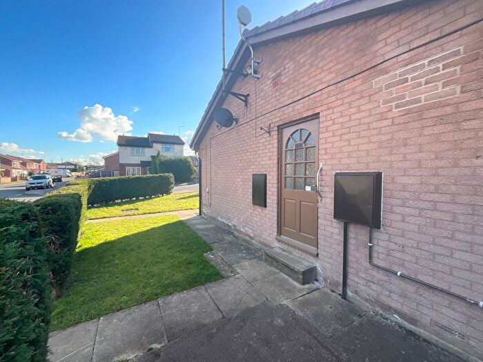 2 Bedroom Bungalow For Sale In Rothbury Way, Brinsworth, Rotherham, S60
