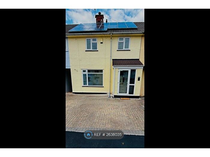 2 Bedroom Terraced House To Rent In Lowlis Close, Bristol, BS10