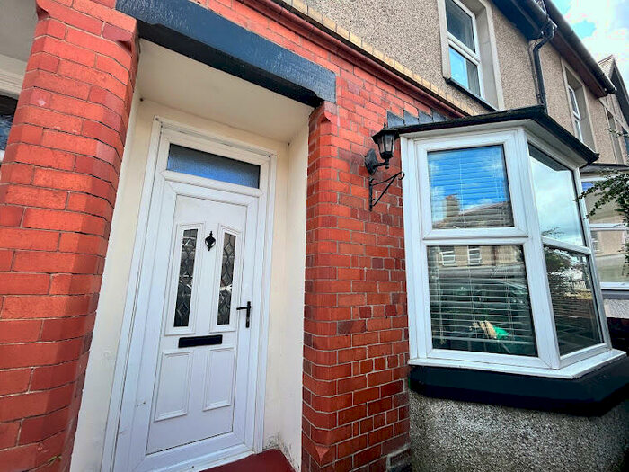 4 Bedroom Property To Rent In Orme Road, Bangor, LL57