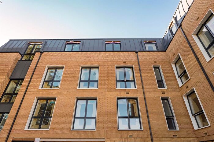 2 Bedroom Flat For Sale In , Lindfield Place, BN11