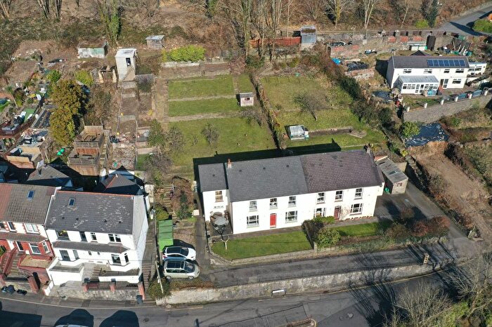 4 Bedroom Semi-Detached House For Sale In Dan-Y-Graig, Aberbeeg, NP13