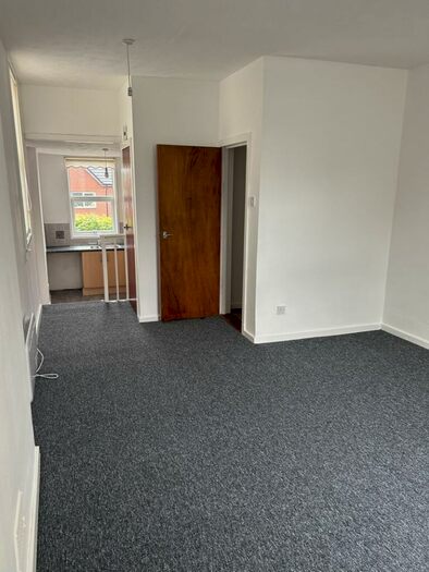 2 Bedroom Flat To Rent In Grey Road, Walton, L9