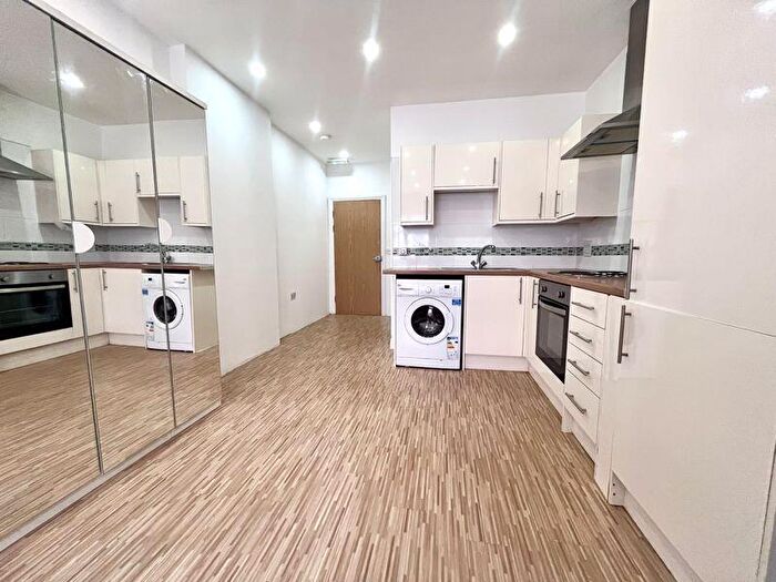 Studio To Rent In Ley Street, Ilford, IG2