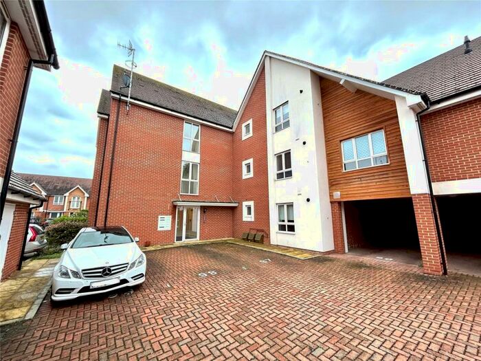 1 Bedroom Apartment To Rent In Horsley Road, Maidenhead, Berkshire, SL6