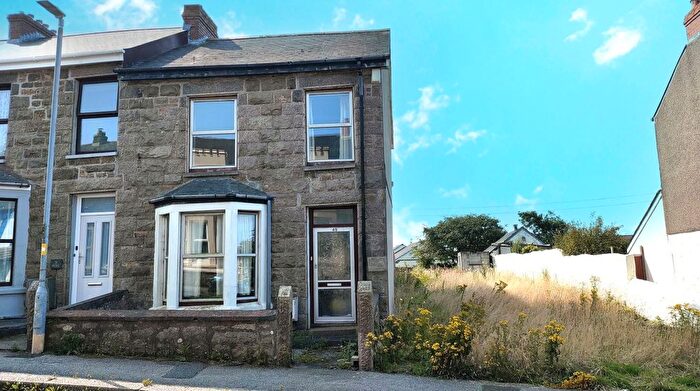 3 Bedroom End Terrace House For Sale In Amp; Raymond Road, Redruth, Cornwall, TR15