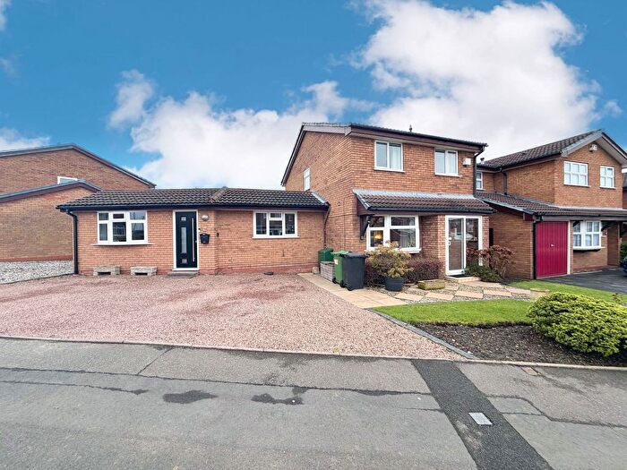 4 Bedroom Detached House For Sale In Sandringham Way, Withymoor / Lakeside Border, Brierley Hill, DY5