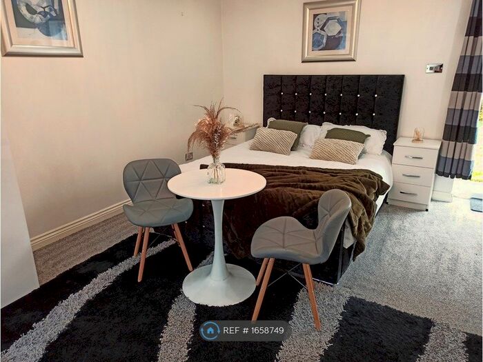 1 Bedroom Flat To Rent In Annexe Wavers Marston, Birmingham, B37