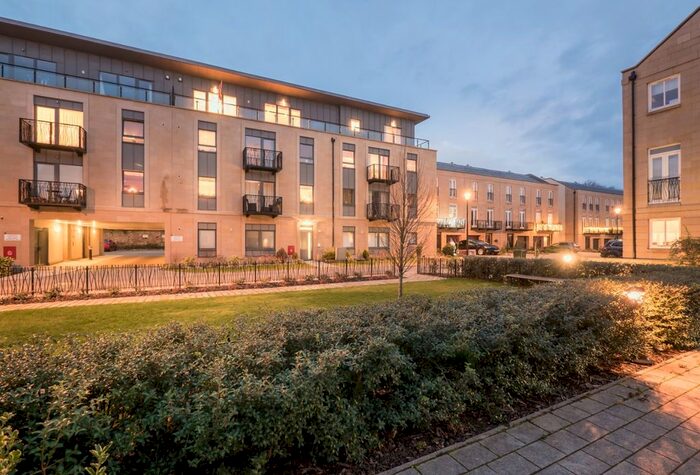 2 Bedroom Flat To Rent In Larkfield Gardens, Edinburgh, Midlothian, EH5