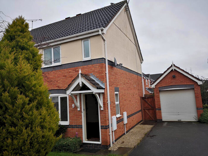 2 Bedroom Semi-Detached House To Rent In Manor Grove, Worksop, S80