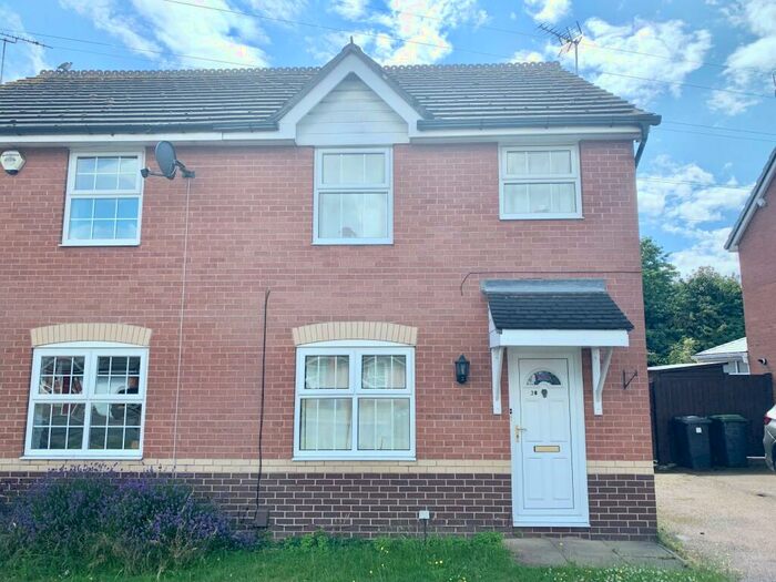 3 Bedroom Semi-Detached House To Rent In Lonsdale Drive, Toton, Nottingham, NG10